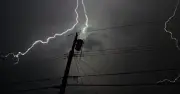 নওগাঁয় বজ্রপাতে তিন কৃষক নিহত, আহত ২