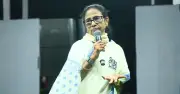 ভবানীপুরে হারার পরও পদ ছাড়তে রাজি নন মমতা, বললেন বরখাস্ত করা হোক