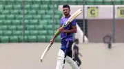 মিরপুর টেস্টে পাকিস্তানের বিপক্ষে বাংলাদেশের লড়াই শুরু