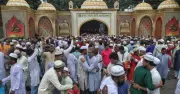 সরকার ঘোষণা করল সাত দিনের ঈদুল আজহার ছুটি