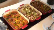 হাল ফ্যাশনের নতুন আয়োজন: অনলাইনে বাছাই করা পোশাক