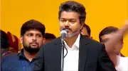 থালাপতি বিজয়ের শপথ, বিনামূল্যে বিদ্যুৎ ও নারী সুরক্ষা বাহিনী গঠনের নির্দেশ