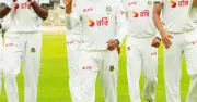 মিরাজের পাঁচ উইকেটে পাকিস্তানের বিপক্ষে বাংলাদেশের এগিয়ে