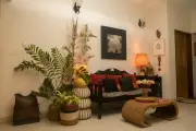 ছোট ঘর বড় দেখানোর ৫টি সহজ টিপস