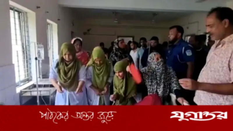 টাঙ্গাইলে স্কুলের টিউবওয়েলের পানি পান করে ৩২ শিক্ষার্থী অসুস্থ