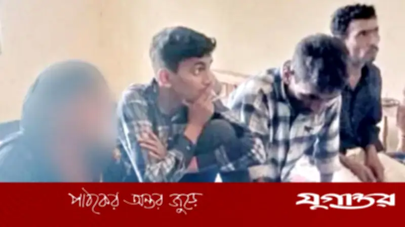 দিনাজপুর সীমান্তে অনুপ্রবেশকালে স্থানীয়দের হাতে আটক ৪