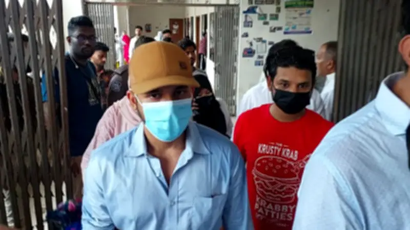আত্মহত্যায় প্ররোচনা মামলায় অভিনেতা জাহের আলভী কারাগারে
