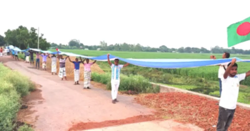 পাবনায় ২০২২ ফুট দৈর্ঘ্যের আর্জেন্টিনার পতাকা তৈরি, তাক লাগিয়েছে ভক্তরা
