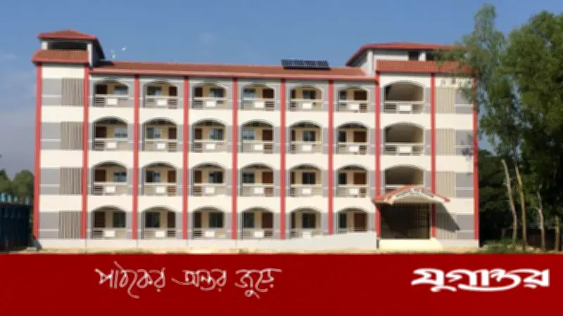 সন্ত্রাসীরা শিক্ষা প্রকৌশলীর টেবিলে পিস্তল রেখে টেন্ডার হুমকি