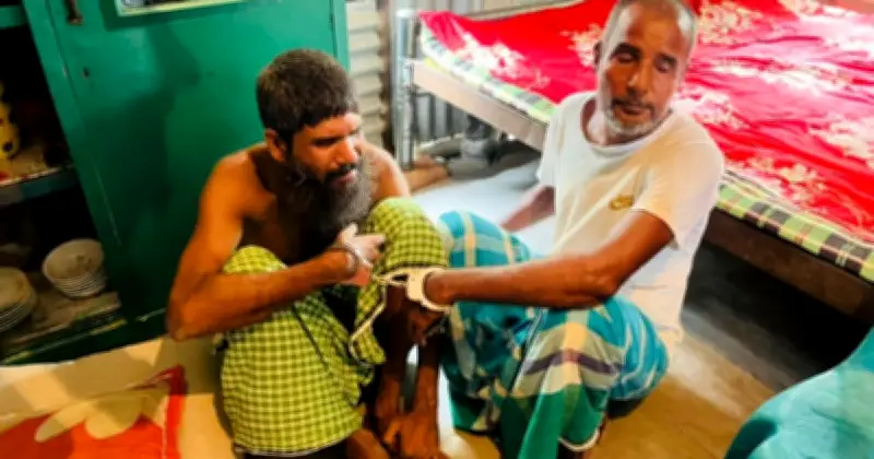 মুন্সীগঞ্জে তুচ্ছ ঘটনায় কুড়াল দিয়ে প্রতিবেশীকে হত্যা, বাবা-ছেলে আটক