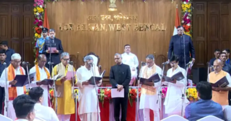 পশ্চিমবঙ্গ মন্ত্রিসভা সম্প্রসারণ: ৪১ সদস্যের নতুন সরকার