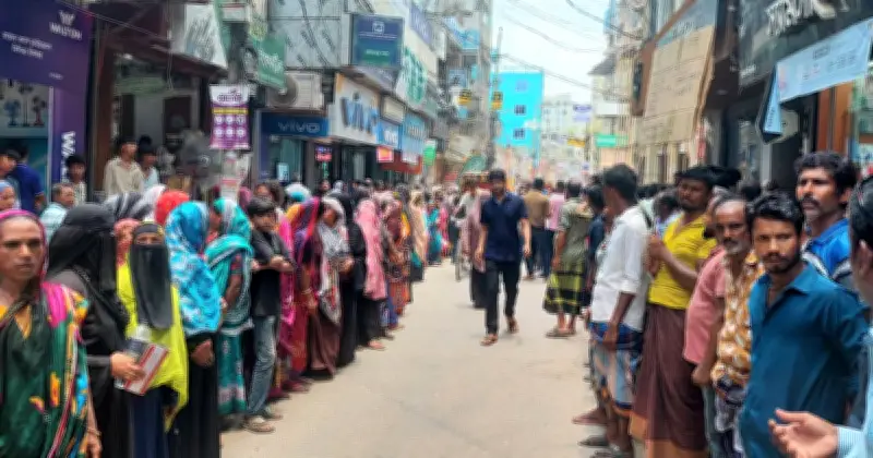 সাবেক ইউপি সদস্যের মুক্তির দাবিতে মানিকগঞ্জে থানা ঘেরাও ও বিক্ষোভ