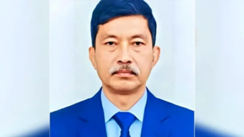 দীপেন দেওয়ানের পদত্যাগ: অসুস্থতা নাকি রাজনৈতিক চাপ?