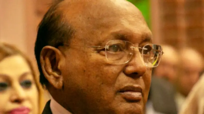 দীপেন দেওয়ানের পদত্যাগ: অসুস্থতা নাকি রাজনৈতিক চাপ