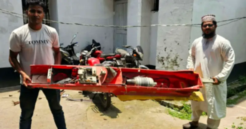 বঙ্গোপসাগরে জেলেদের জালে রহস্যময় লাল ড্রোন উদ্ধার