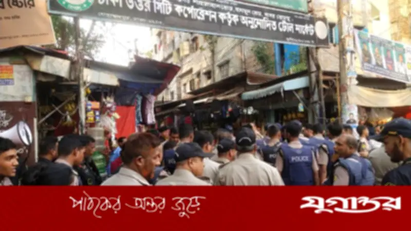 মোহাম্মদপুরের জেনেভা ক্যাম্পে মাদকবিরোধী যৌথ অভিযান শুরু