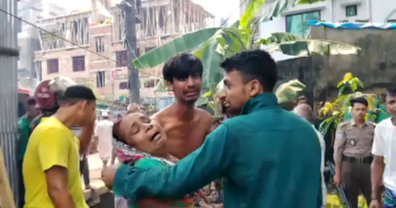 চট্টগ্রামে আগুনে পুড়েছে ১০ বসতঘর, হতাহত নেই