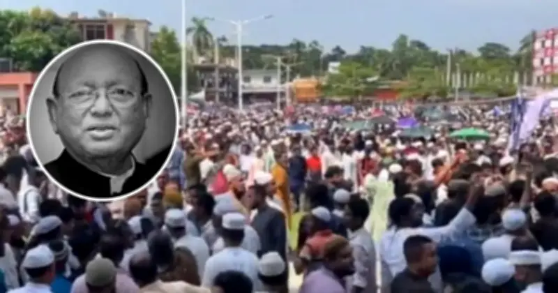 তোফায়েল আহমেদের দাফন পারিবারিক কবরস্থানে সম্পন্ন