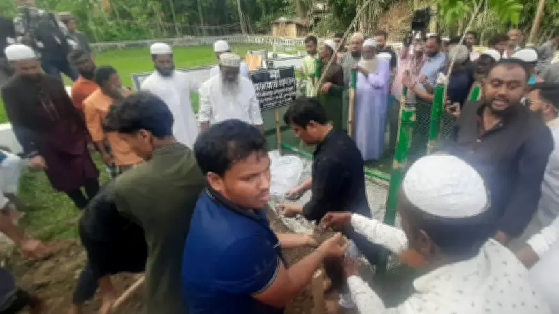 প্রবীণ রাজনীতিবিদ তোফায়েল আহমেদ ভোলায় চিরনিদ্রায় শায়িত