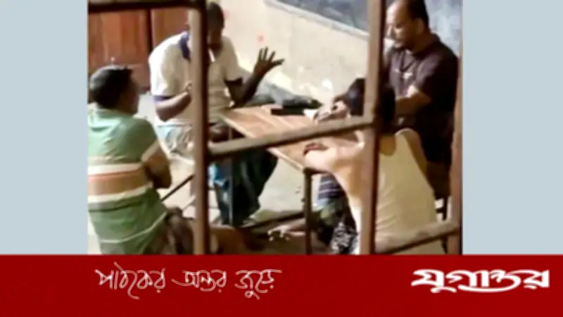 কুমিল্লায় স্কুলের ক্লাসরুমে বিএনপি নেতাদের জুয়ার আসর, ভিডিও ভাইরাল