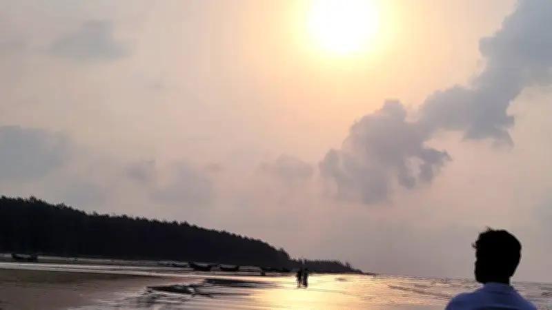 কুয়াকাটার ডাকে পঞ্চমবারের মতো ফিরে যাওয়া