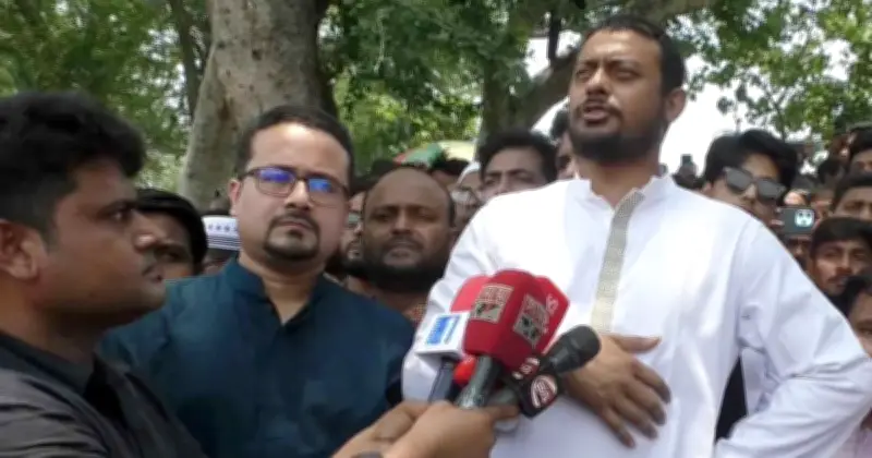 খুনিরা কীভাবে সীমান্ত পেরিয়ে পালায়? প্রশ্ন এনসিপি সমন্বয়কের