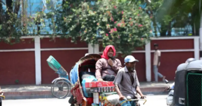 দেশের ৩৫ জেলায় তাপপ্রবাহ, জনজীবন অতিষ্ঠ