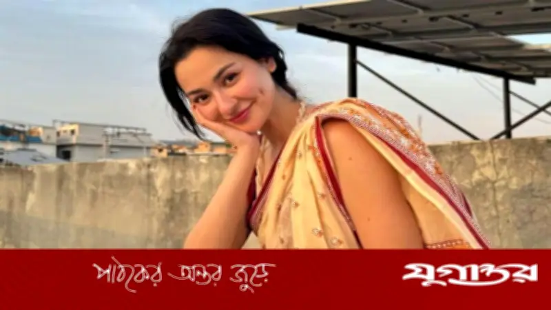 ফোর্বসের তালিকায় হানিয়া আমির: পাকিস্তানি অভিনেত্রীর বড় অর্জন