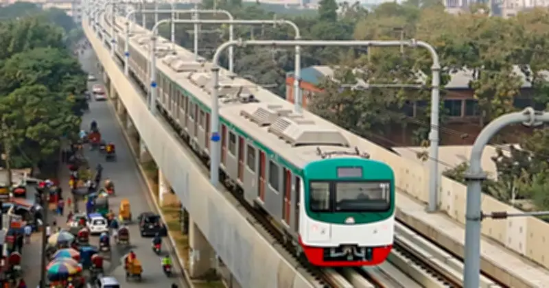 যাত্রীদের চাহিদায় মেট্রোরেলের সময় ২০ মিনিট বাড়ছে