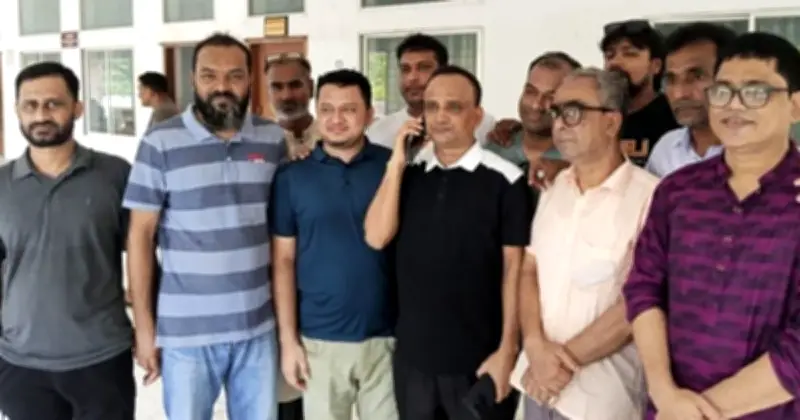 জয়পুরহাটে আওয়ামী লীগের ১৪ নেতা কারাগারে