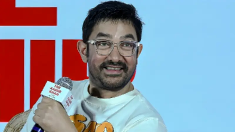 তৃতীয় বিয়ে সারছেন বলিউড অভিনেতা আমির খান
