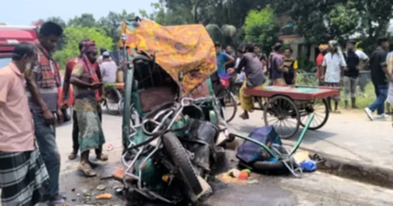 মেহেরপুরে ট্রাক-ইজিবাইক সংঘর্ষে শিশুসহ নিহত ২