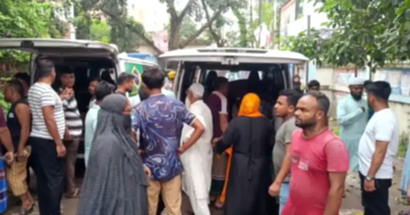 ব্রাহ্মণবাড়িয়ায় পিকআপের ধাক্কায় মা-ছেলেসহ তিনজন নিহত