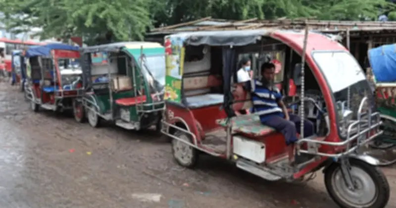 মোটরসাইকেল ও ব্যাটারিচালিত অটোরিকশার ওপর সরাসরি কর প্রত্যাহার, জোর দাখিলার শর্তে