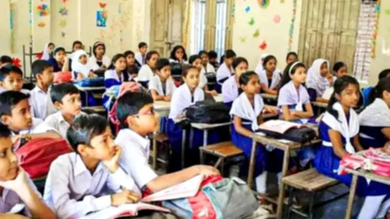 টানা ছুটি শেষে রোববার খুলছে শিক্ষাপ্রতিষ্ঠান