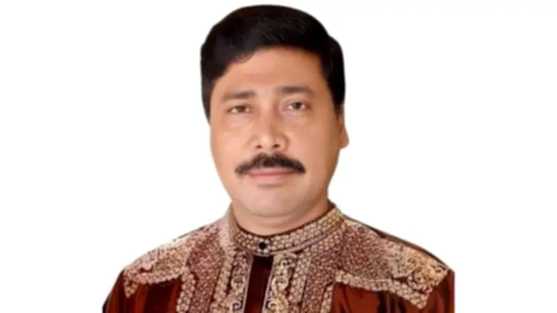 আওয়ামী লীগ নেতা মাসুক গ্রেপ্তার, পঞ্চগড় সীমান্তে ৩৬ ঘণ্টা পর জিরো লাইনে নারী-শিশুসহ ১০ জন
