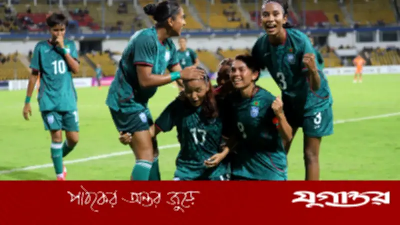 ঋতুপর্ণার গোলে প্রথমার্ধে সমতায় বাংলাদেশ