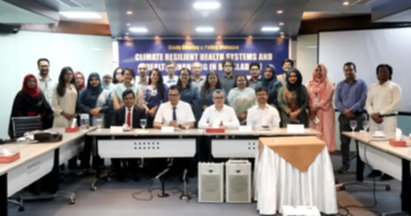 জলবায়ু স্বাস্থ্য বাজেটে ধারালো কাটছাঁট, উদ্বেগ বিশেষজ্ঞদের