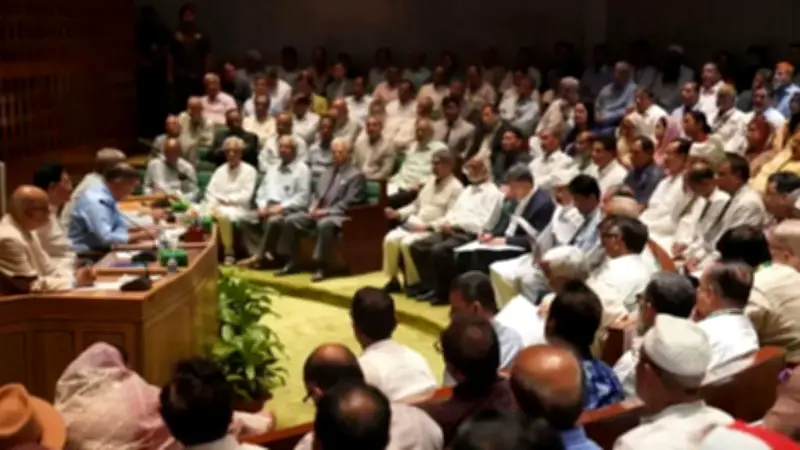সরকারদলীয় এমপিদের সভায় চাঁদাবাজ ও মাদকের বিরুদ্ধে কঠোর অবস্থান