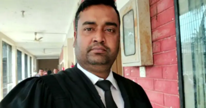 ব্রাজিল সমর্থকদের অর্ধেক ফিতে আইনি সহায়তা দেবেন রাজবাড়ীর আইনজীবী