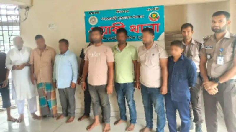 ডিবি পরিচয়ে স্বর্ণ-টাকা ছিনতাই, গ্রেপ্তার ৯: রাজধানীতে অভিযান