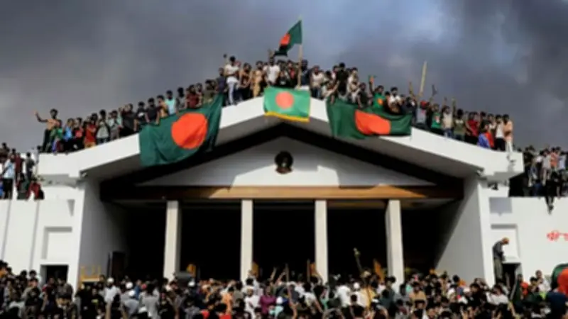 জুলাই গণঅভ্যুত্থান দিবসে রাষ্ট্রের ব্যাপক কর্মসূচি; ৬ নবজাতকের মৃত্যুতে ক্ষতিপূরণ