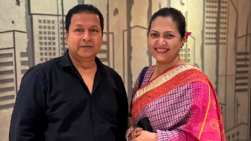 বাপ্পারাজের নির্বাচন না করার সিদ্ধান্তে কেঁদে ফেলেন মুক্তি