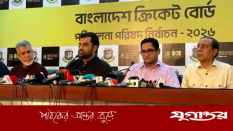 ‘বাবার দোয়া’ ক্রিকেট বোর্ড নিয়ে যা বললেন তামিম ইকবাল