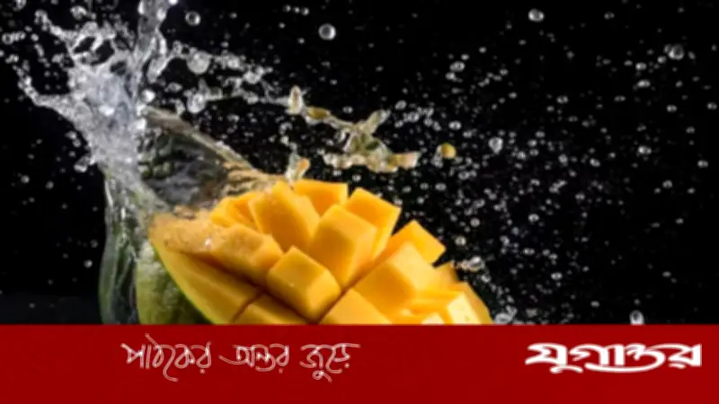 আম কাটার আগে পানিতে ভিজিয়ে রাখা জরুরি যে কারণে