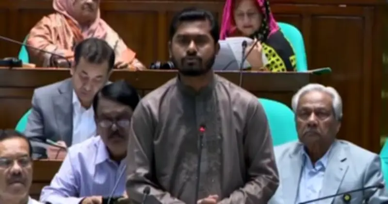 প্রবাসী নারী শ্রমিকদের সুরক্ষায় টোল-ফ্রি হটলাইন চালু, অ্যাডভান্স পুল তৈরির পরিকল্পনা