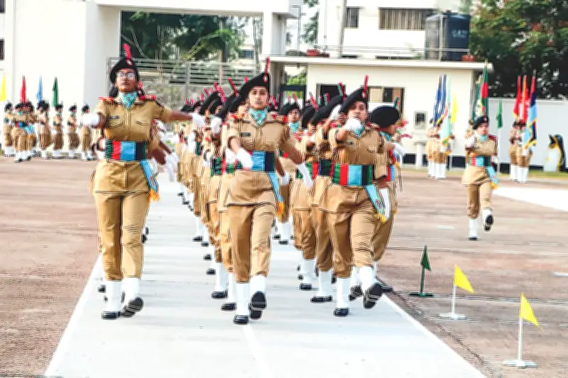 ইংরেজি ব্যাকরণের অনুশীলন: ফেয়ার অ্যান্ড ফেয়ার, নাউন ও ভোকাবুলারি