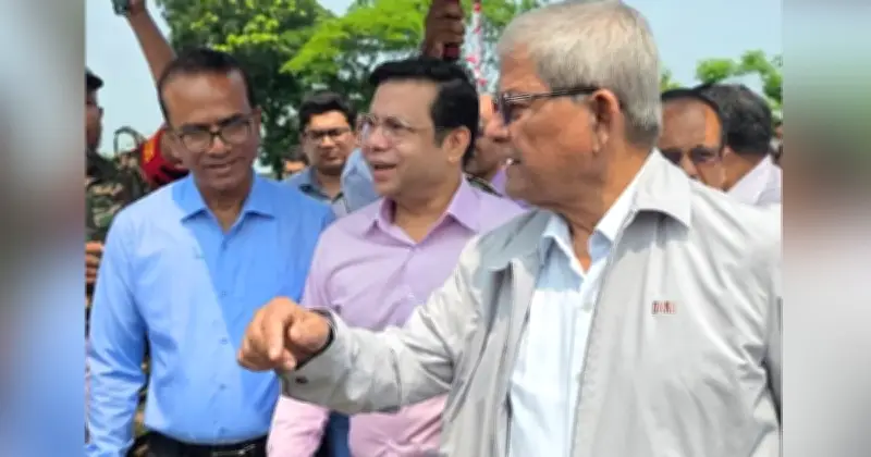 পারটেক্স টিস্যু ফ্যাক্টরি পরিদর্শন করলেন মির্জা ফখরুল