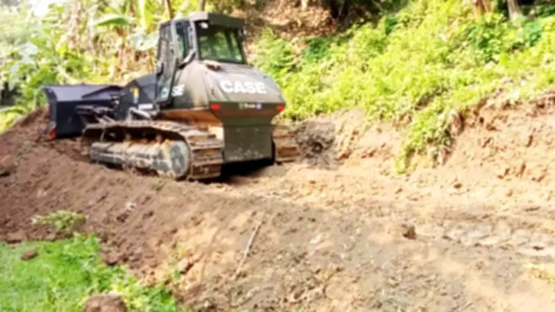 জঙ্গল সলিমপুরে সেনাবাহিনীর সড়ক নির্মাণ শুরু, স্থানীয় নির্বাচন বিধিমালা নিয়ে বৈঠক