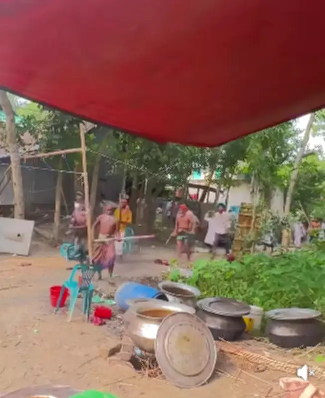 ফরিদপুরে বিয়েবাড়িতে মাংস কম দেওয়াকে কেন্দ্র করে সংঘর্ষ, আহত ১১